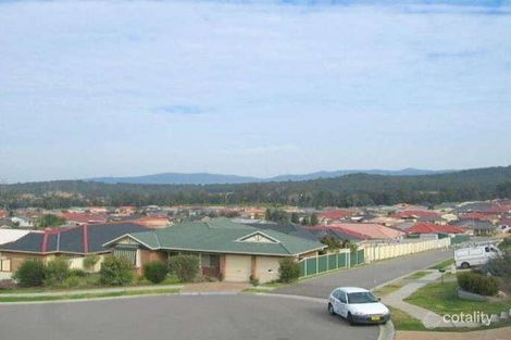 Property photo of 30 Toucan Close Cameron Park NSW 2285