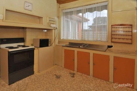 Property photo of 13 Newton Crescent Lalor VIC 3075