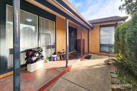 Property photo of 10 Richard Avenue Hackham SA 5163