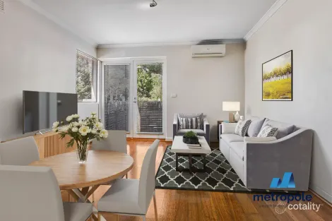 1/128 Tennyson St, Elwood, VIC 3184