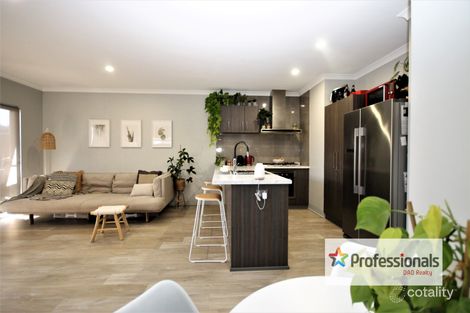 Property photo of 439 Parade Road Dalyellup WA 6230