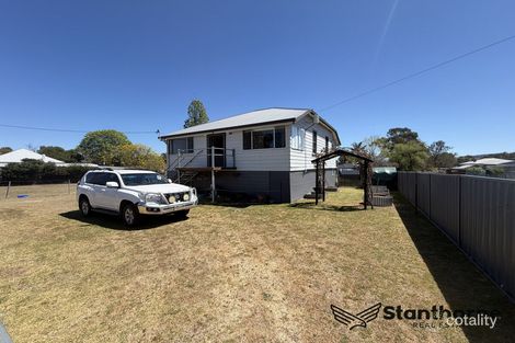 66 Margetts St, Wallangarra, QLD 4383