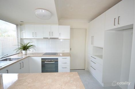 Property photo of 24/2 St Kevins Avenue Benowa QLD 4217