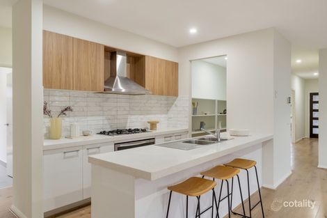 Property photo of 43 Latchford Drive Mickleham VIC 3064