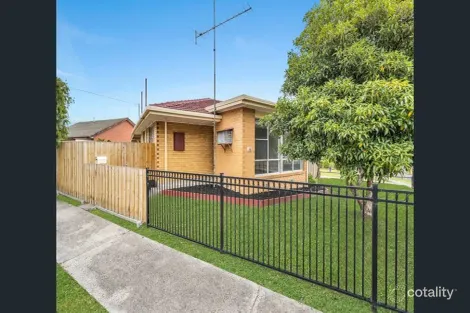 16 Ritchie Rd, Churchill, VIC 3842