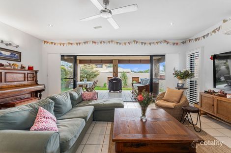 Property photo of 22 Mykonos Court Parrearra QLD 4575