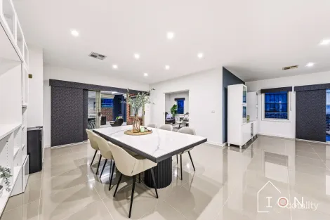 Property photo of 11 Daventry Court Berwick VIC 3806