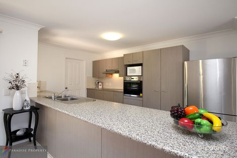 Property photo of 10 Mapelton Circuit Parkinson QLD 4115