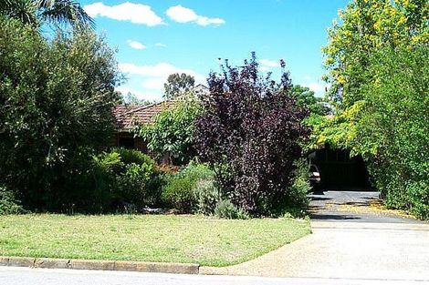 12 Bromley St, Embleton, WA 6062