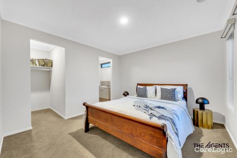 Property photo of 12 Hartland Road Point Cook VIC 3030