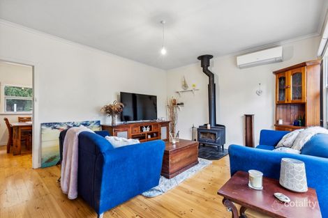 Property photo of 9 Gum Avenue Victor Harbor SA 5211