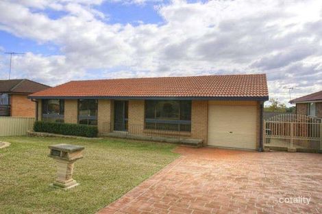 Property photo of 7 Manooka Crescent Bradbury NSW 2560