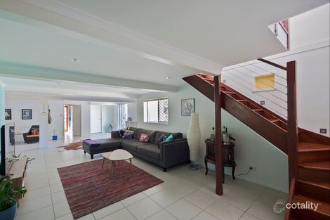 Property photo of 1/27 Denman Street Greenslopes QLD 4120