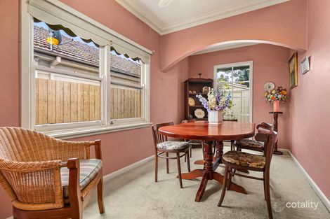 Property photo of 32 Roland Avenue Strathmore VIC 3041