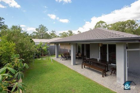 Property photo of 26 Fred Pham Crescent Doolandella QLD 4077
