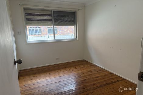 Property photo of 12 Pokolbin Place Edensor Park NSW 2176