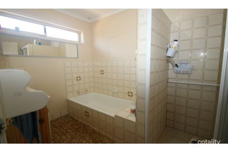 Property photo of 8 Granada Court Point Vernon QLD 4655