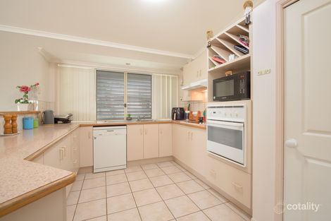 Property photo of 23 Kensington Place Kin Kora QLD 4680