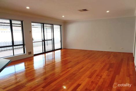 Property photo of 1/25 Fitzroy Street Queens Park WA 6107