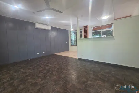Property photo of 14 Opal Street Happy Valley QLD 4825