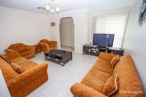 Property photo of 2/10 Pinnaroo Circuit Meadow Heights VIC 3048