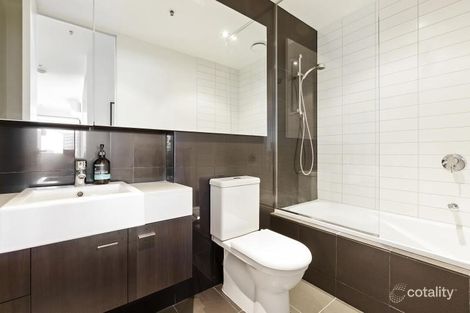 Property photo of 907/12 Yarra Street South Yarra VIC 3141