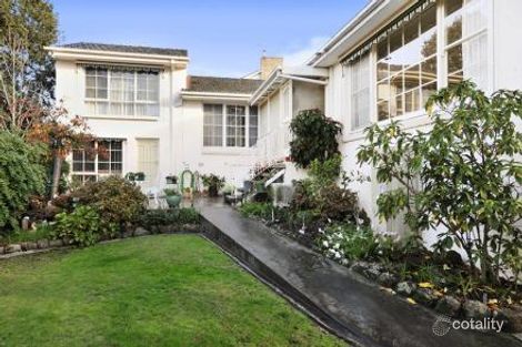 Property photo of 9 Larbert Avenue Balwyn North VIC 3104