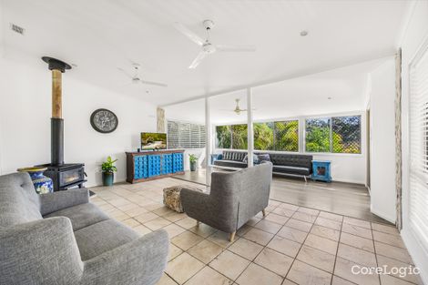 Property photo of 16 Stonehaven Place Highland Park QLD 4211