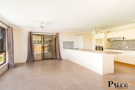 Property photo of 19 Raylea Court Bray Park QLD 4500