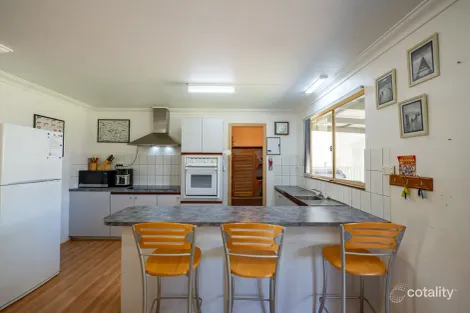 Property photo of 32 Mitchell Road Preston Beach WA 6215