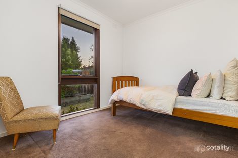 Property photo of 2 Rutland Court Keysborough VIC 3173