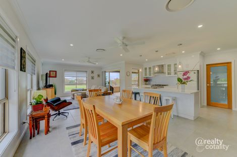 8 Carrai Cl, North Tamworth, NSW 2340