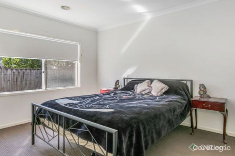 Property photo of 57 Niblick Circuit Sandhurst VIC 3977