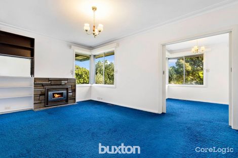 Property photo of 32 Therese Avenue Mount Waverley VIC 3149