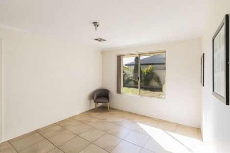 Property photo of 27 Normanby Bend Success WA 6164