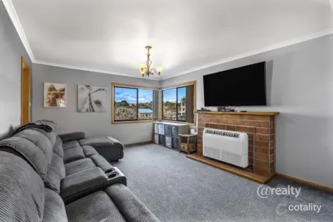 Property photo of 6 Rola Place Acton TAS 7320