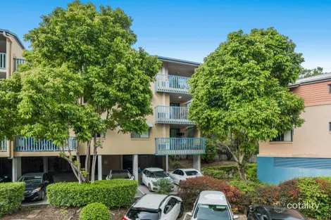 Property photo of 27/38 Palmer Street Greenslopes QLD 4120