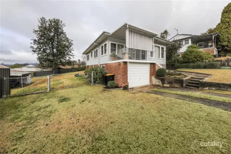 Property photo of 92 Richmond Street Tumut NSW 2720