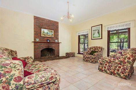 Property photo of 93 Springfield Road Bedfordale WA 6112