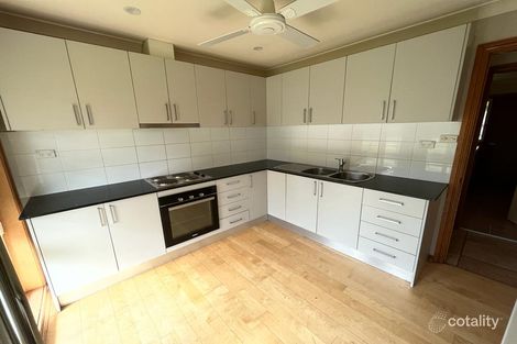 Property photo of 50 Wolstenholme Avenue Greendale NSW 2745