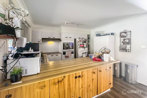 Property photo of 35 Earswick Crescent Buttaba NSW 2283