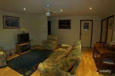 Property photo of 8 Oaktree Grove Prospect NSW 2148