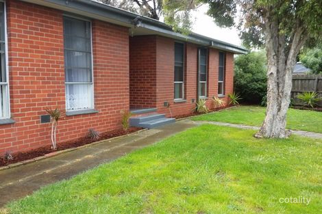 13 Armstrong Ct, Whittington, VIC 3219