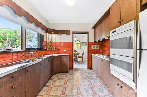 Property photo of 1 Chapel Street Glen Waverley VIC 3150