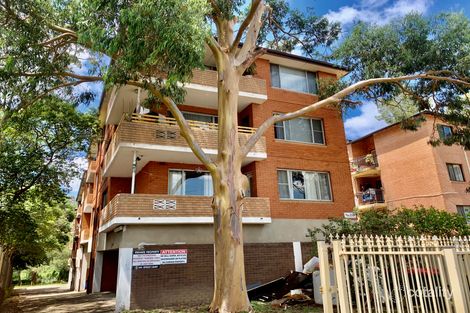 17/158 Sandal Cres, Carramar, NSW 2163