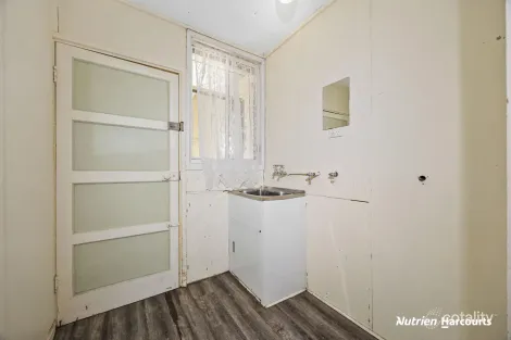 Property photo of 11 Steven Crescent Ararat VIC 3377