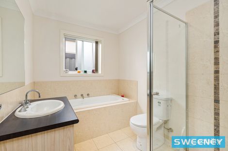 Property photo of 17 Vicky Court Point Cook VIC 3030