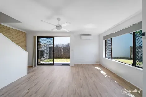 Property photo of 1/4 Yallanga Place Mooloolaba QLD 4557