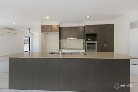 Property photo of 1/11 Sailaway Drive Eimeo QLD 4740