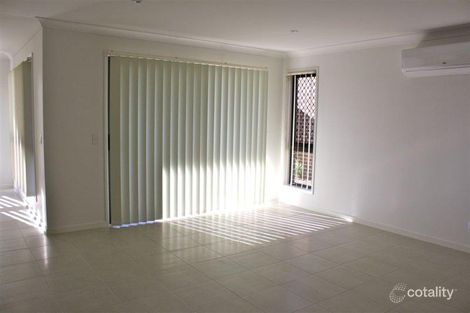 Property photo of 51 Codrington Circuit Pacific Pines QLD 4211